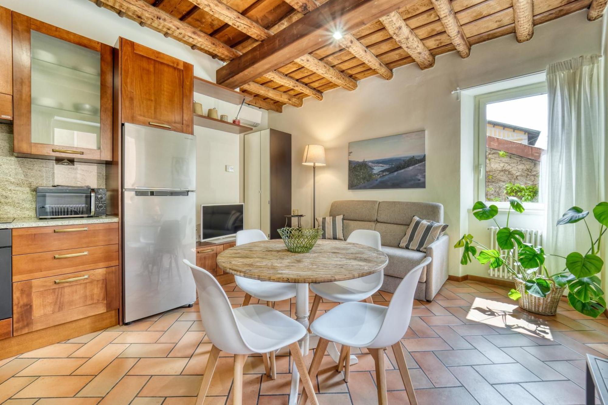 Appartamento Casa Di Milo Cernobbio Esterno foto