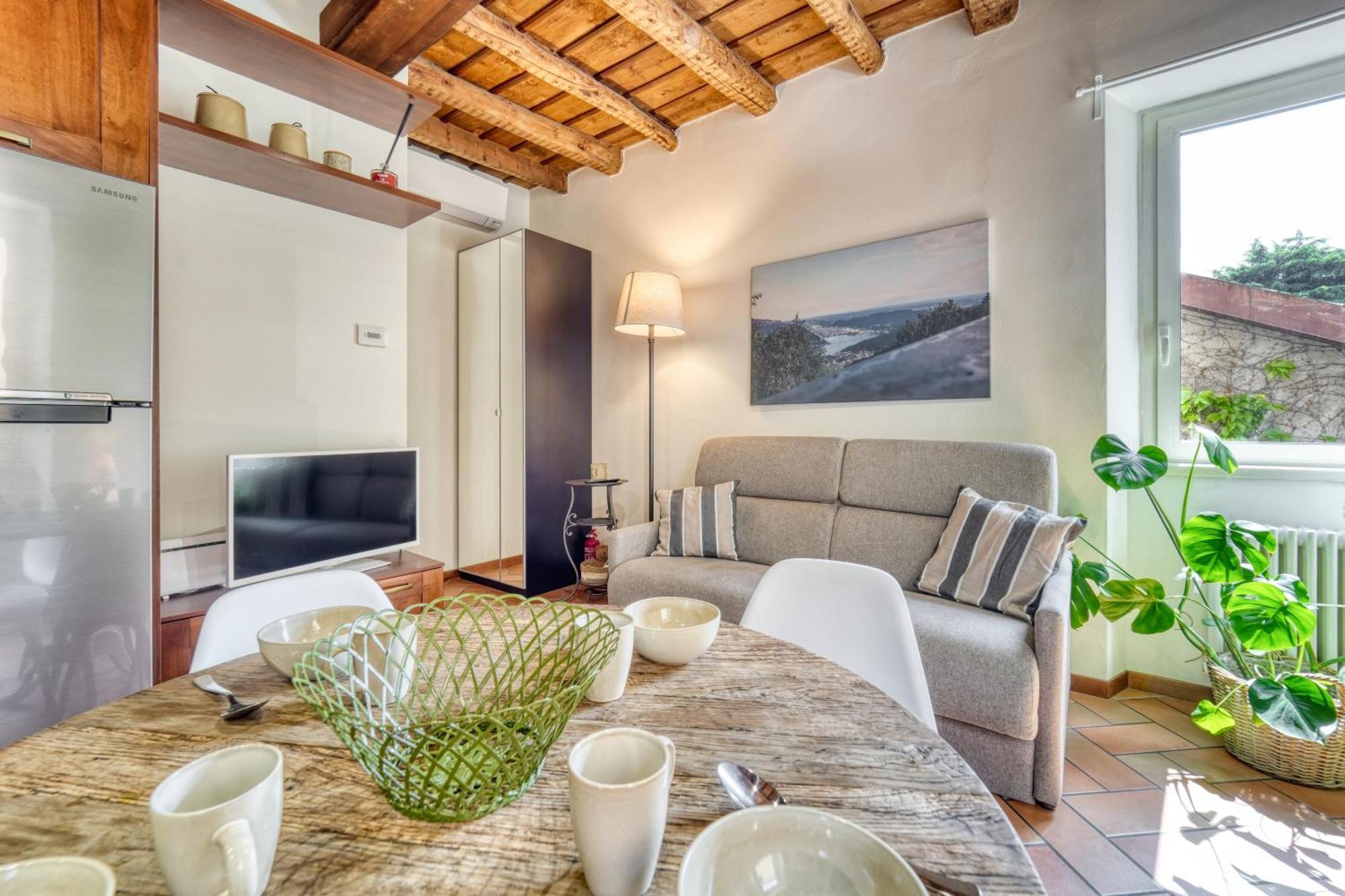 Appartamento Casa Di Milo Cernobbio Esterno foto